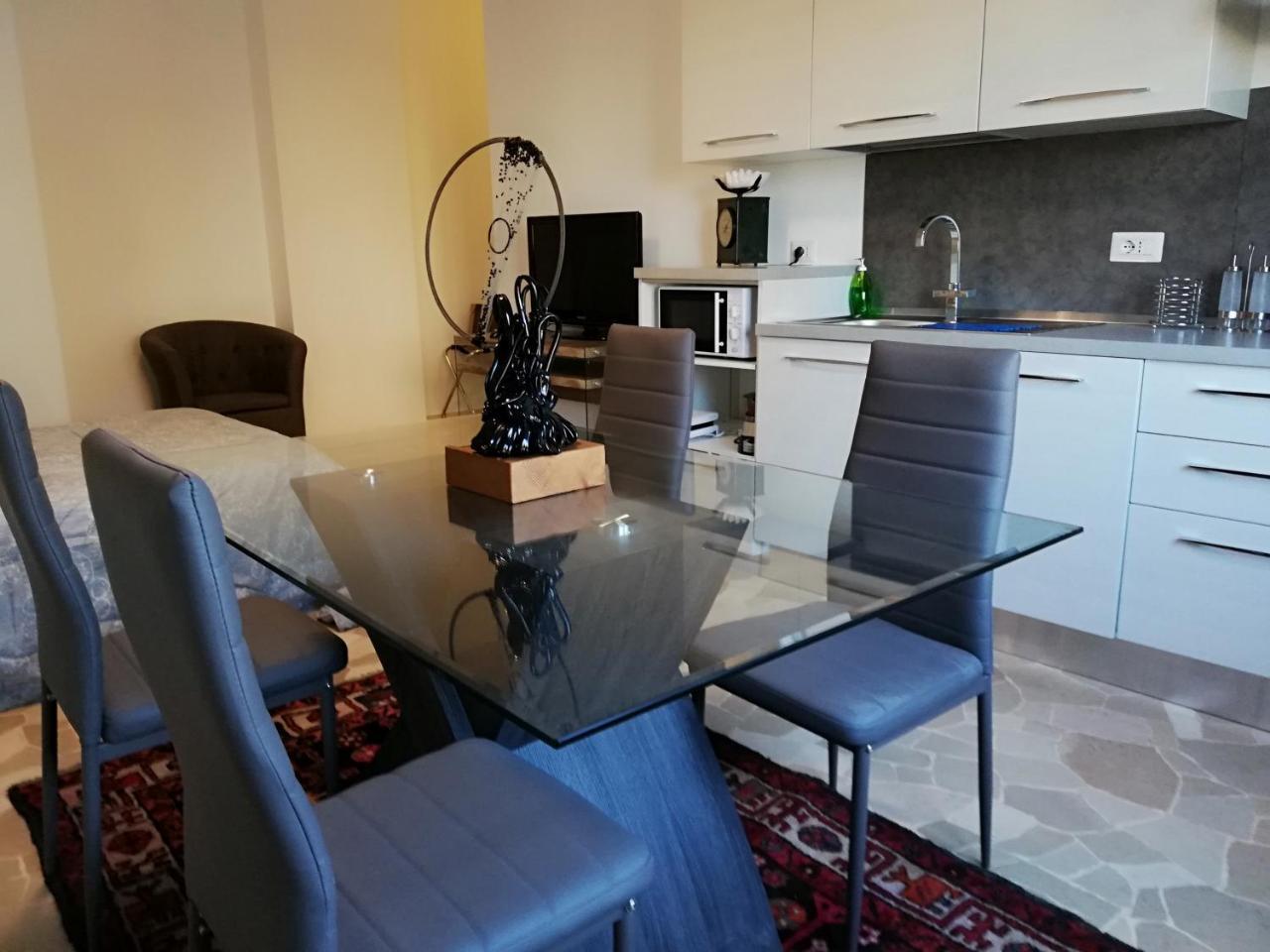 Apartamento Nibre Milán Exterior foto