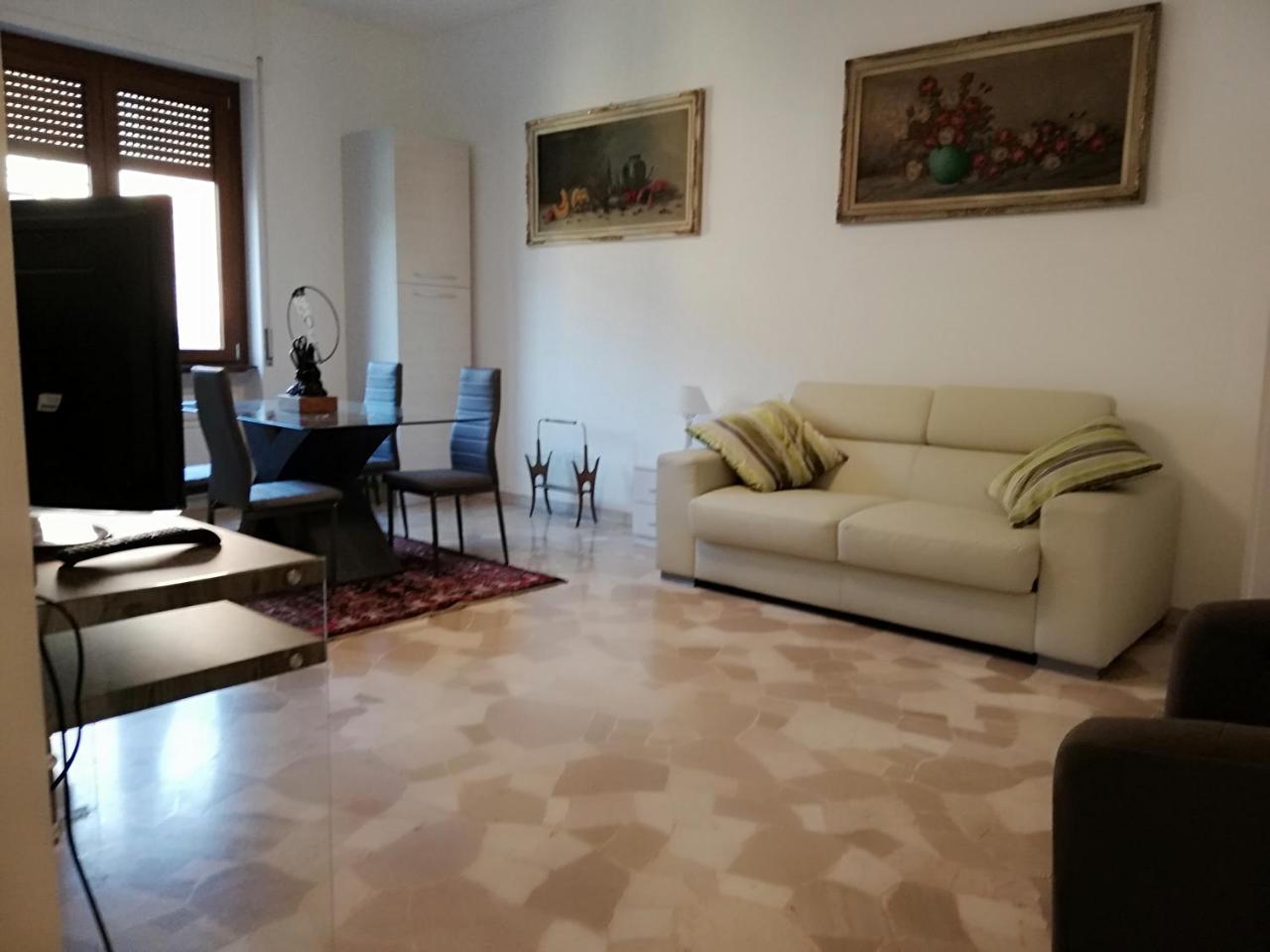 Apartamento Nibre Milán Exterior foto